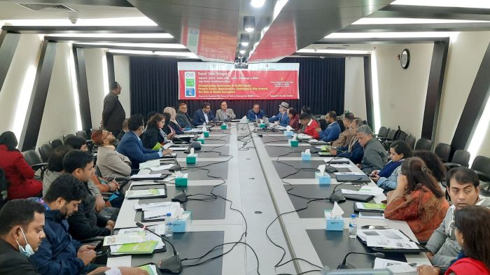 Round-table Dialogue : Role of Health Journalists