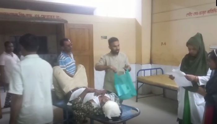 Bahubal accident : 3 women were killed and 10 injured
