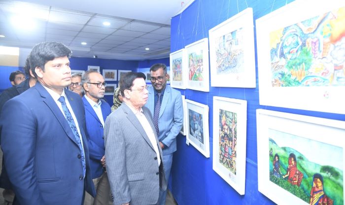 Shishu Academy held an art exhibition in Sylhet