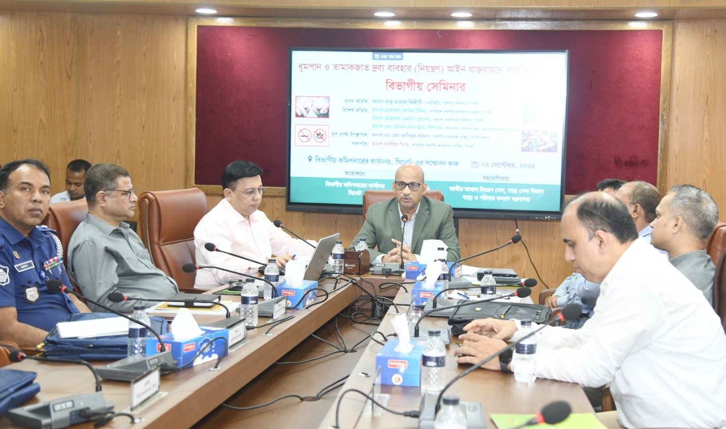 Social movement against smoking is needed