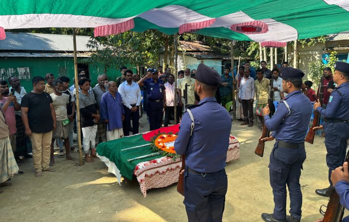 নবীগঞ্জে মুক্তিযোদ্ধা ক্ষীতিশ দাসের পরলোকগমন || রাষ্ট্রীয় সম্মান প্রদান