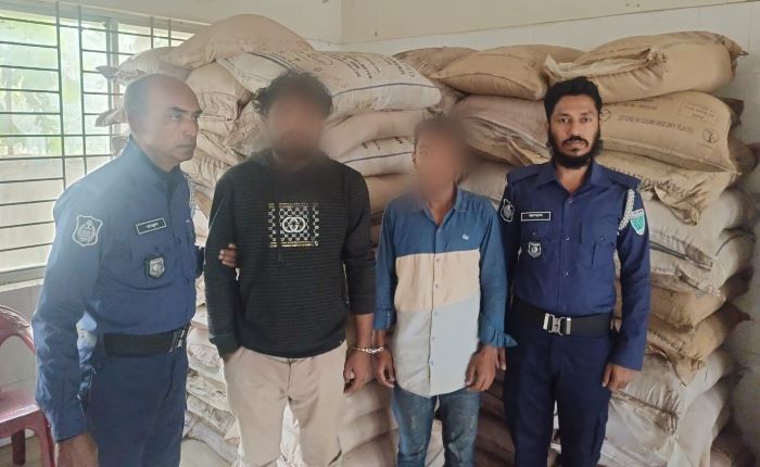 ওসমানীনগর থানা পুলিশের বিশেষ অভিযানে ৯৯ বস্তা ভারতীয় চিনি সহ গ্রেফতার ২