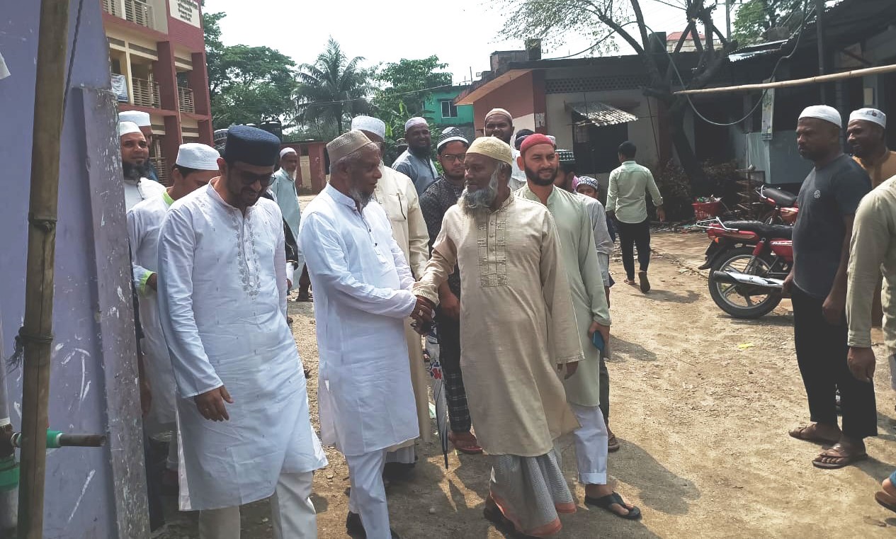 চকগ্রামে জুমার নামাজ আদায় করলেন আরিফ || সিলেট-১ আসনে প্রার্থী হতে আহ্বান মানুষের