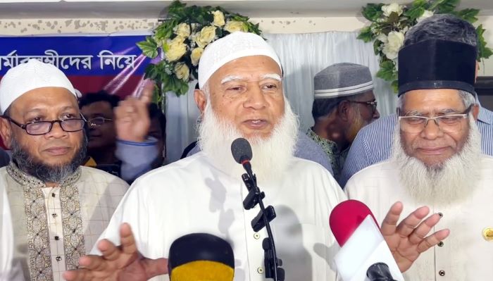 নির্বাচন নিয়ে প্রধান উপদেষ্টার কথায় আস্থা রাখতে চায় জামায়াতে ইসলামী : ডা. শফিকুর রহমান