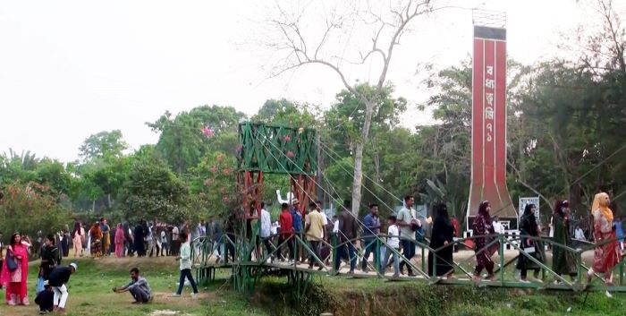ঈদের ছুটিতে মৌলভীবাজারের বিভিন্ন পর্যটন এলাকায় পর্যটকের ঢল || নিরাপওায় পুলিশি টহল