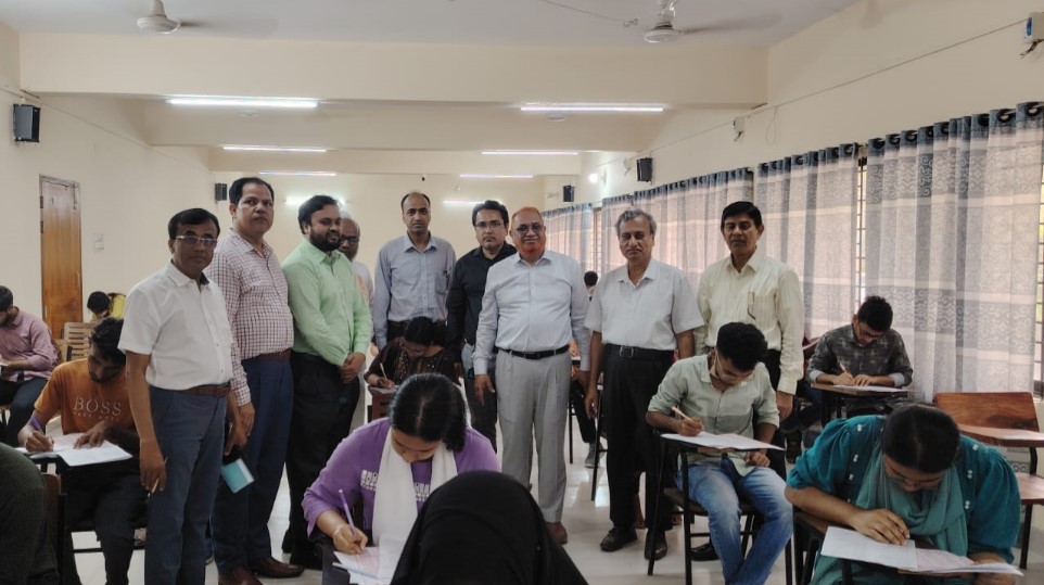 সিকৃবিতে ২০২৪-২৫ শিক্ষাবর্ষে স্নাতক প্রথম বর্ষের ভর্তি পরীক্ষায় উপস্থিতি ছিলো ৬৬ শতাংশ