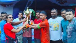 জুড়ীতে খাসিয়া জনগোষ্ঠীর ফুটবল টুর্নামেন্টে মুরইছড়া খাসিয়াপুঞ্জি চ্যাম্পিয়ন