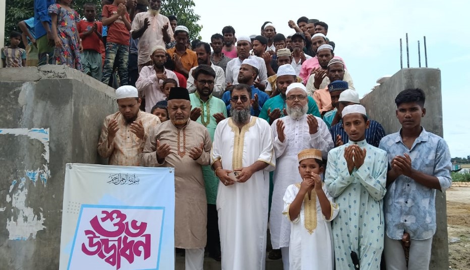 শাল্লার ভাটগাঁও গ্রামে মসজিদ নির্মাণ করলেন ইটনার যুক্তরাজ্য প্রবাসী মেরাজুল ইসলাম