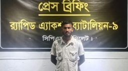 কোম্পানীগঞ্জ থেকে ১৭০ বোতল ফেনসিডিল সহ ১ জনকে গ্রেফতার করলো র‌্যাব-৯