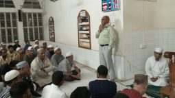 স্বনির্ভর বাংলাদেশ গড়ে তুলতে নানা কর্মসূচি হাতে নিয়েছিলেন শহীদ জিয়া