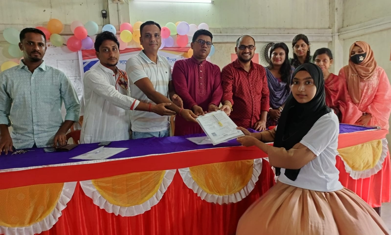 নবীগঞ্জ আইডিয়াল উইমেন্স কলেজে এইচএসসি পরীক্ষার্থীদের বিদায় সংবর্ধনা