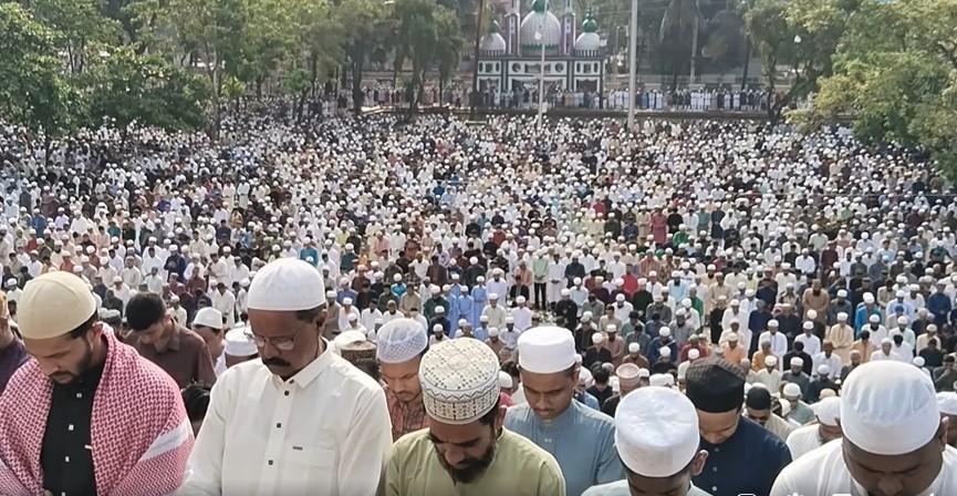 সিলেটে যথাযোগ্য মর্যাদা ও বিপুল উৎসাহ-উদ্দীপনায় পবিত্র ঈদ-উল-আজহা উদযাপিত
