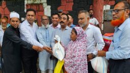 সিলেটে ওএমএস কার্যক্রম শুরু || প্রতি কেজি চাল ৩০ টাকা আটা ২৪ টাকা