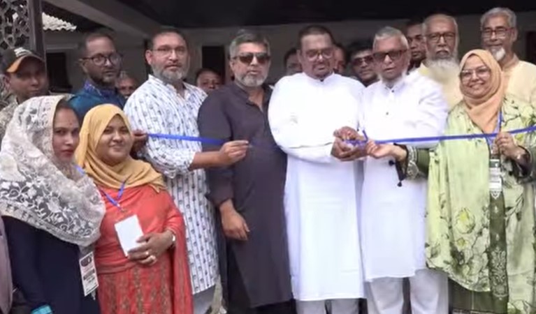 ডা জুবাইদা রহমানের জন্মদিন উপলক্ষে মহিলা দলের মেডিক্যাল ক্যাম্প