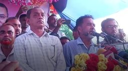 রাষ্ট্রকাঠামো মেরামতে বিএনপির ৩১ দফা বাস্তবায়নে মধ্যনগরে জনসভা অনুষ্ঠিত