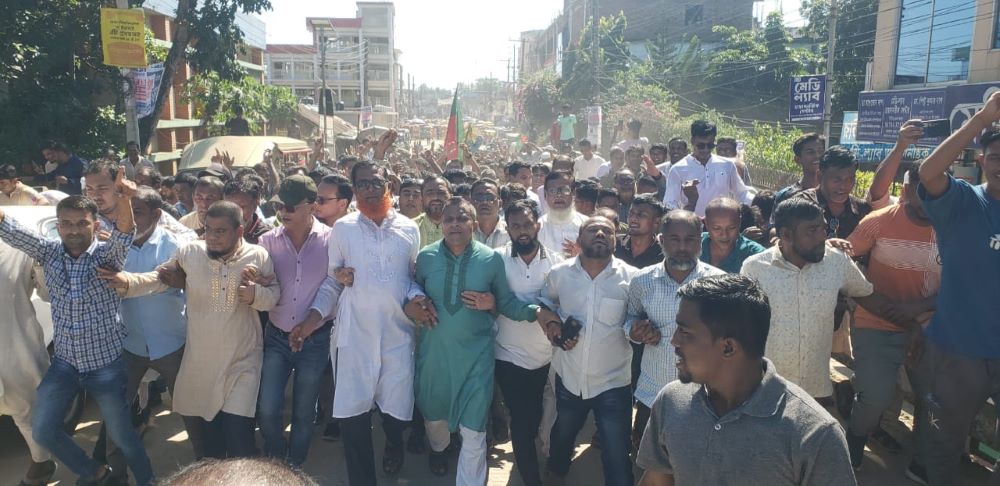 দিরাইয়ে উপজেলা বিএনপির সদস্য সচিবের নেতৃত্বে মিছিল ও সমাবেশ