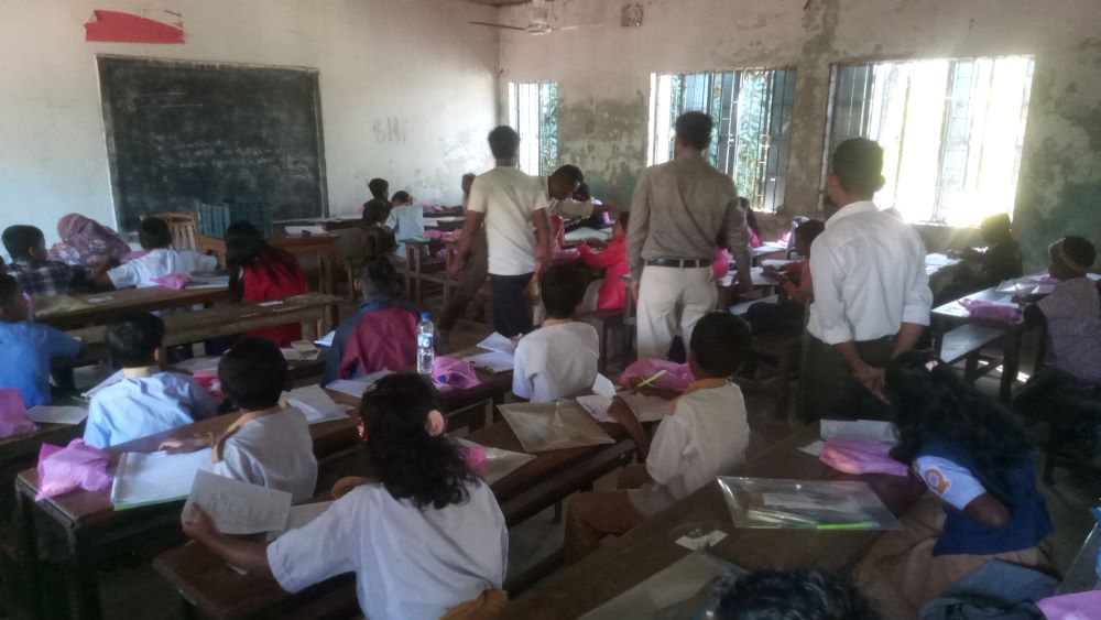 মধ্যনগরে মেধা বিকাশে ‘দিশারী প্রাথমিক শিক্ষা মেধাবৃত্তি’ পরীক্ষা অনুষ্ঠিত