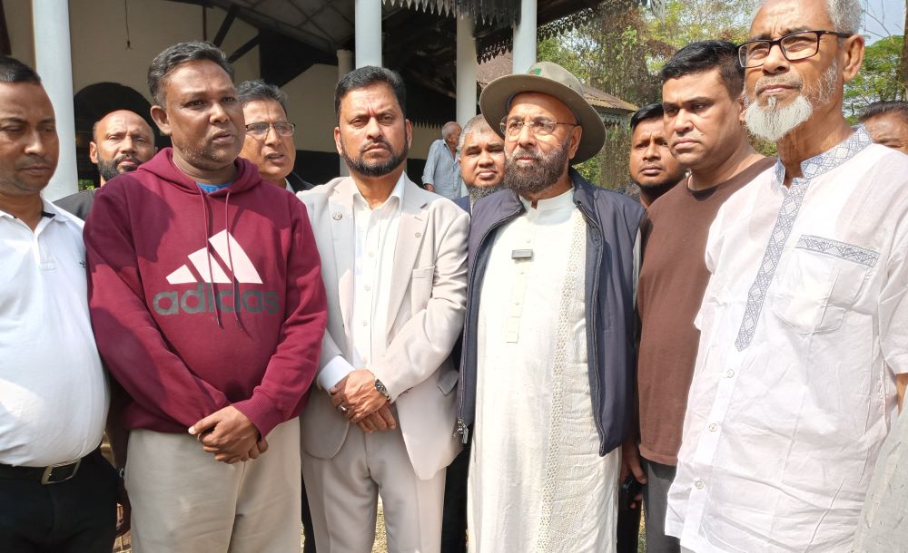 তারেক রহমানের শ্বশুরবাড়ি পরিদর্শন করলেন এম এ মালিক