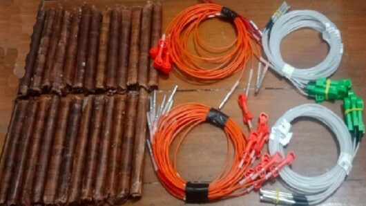 কানাইঘাটে উচ্চ মাত্রার বিস্ফোরক তৈরির উপকরণ উদ্ধার করেছে র‌্যাব