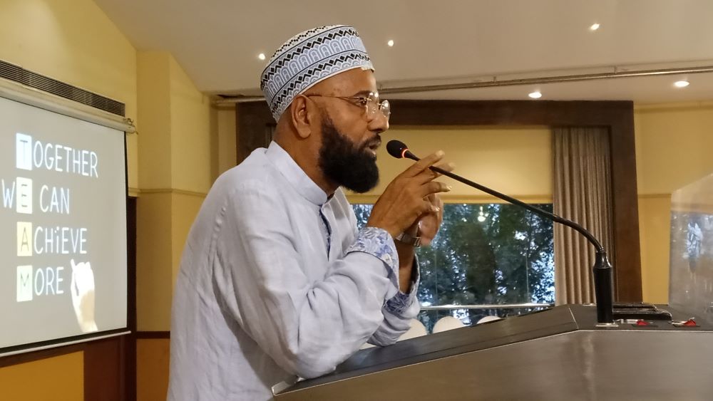 মালিকের আহ্বান : মন্ত্রী সাংসদ ও কর্মকর্তাদের সমন্বিতভাবে কাজ করতে হবে