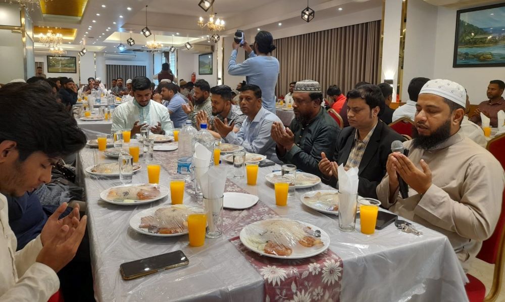 সিলেটে এলপিজি রিটেইলার্স অ্যাসোসিয়েশনের দোয়া ও ইফতার মাহফিল