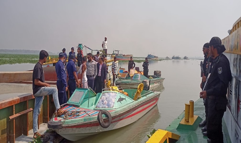 ব্রাহ্মণবাড়িয়ায় অবৈধভাবে বালু উত্তোলনের দায়ে ৪ জনের ৭ দিনের কারাদণ্ড