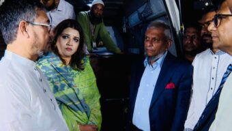 মধ্যপ্রাচ্য যুদ্ধে নিহত প্রবাসী তারেকের মরদেহ গ্রহণ করলেন আরিফ
