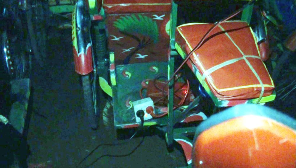 মৌলভীবাজারে অটোরিকশার অবৈধ চার্জিং স্টেশন বাড়িয়েছে লোডশেডিং