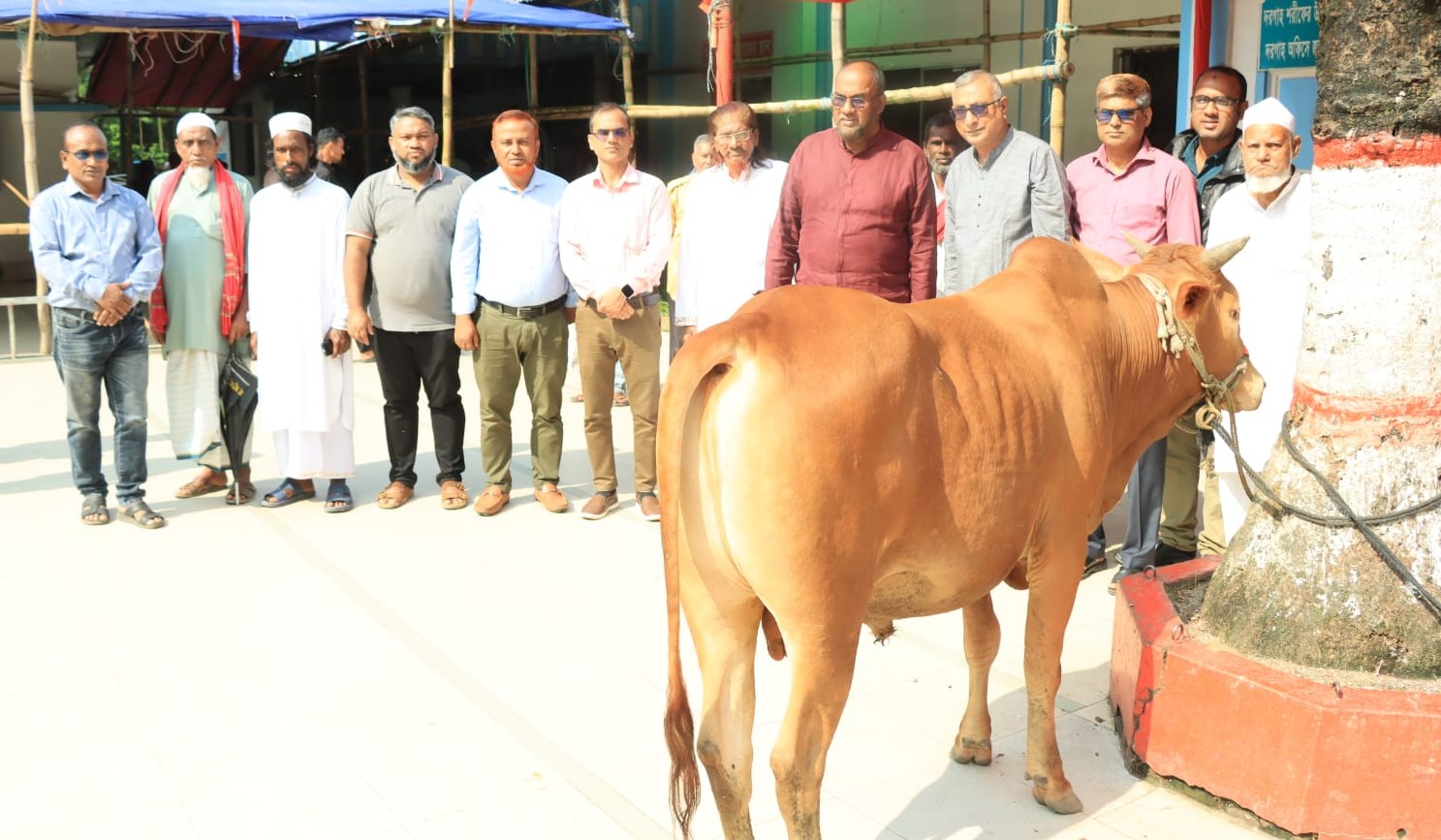 হজরত শাহজালালের ওরসে প্রধানমন্ত্রীর উপহার হস্তান্তর করলেন সিসিক প্রশাসক