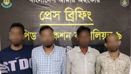 র‌্যাবের অভিযানে সিলেটে থেকে ৫ লাখ টাকার জালনোটসহ গ্রেফতার ৪