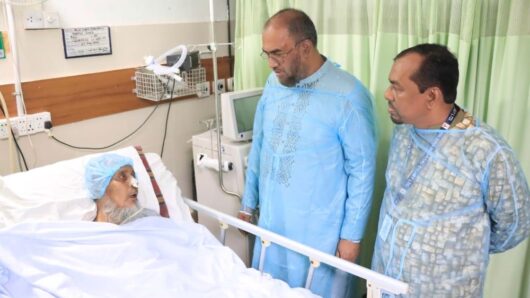 সাবেক এমপি ফরিদ চৌধুরীকে দেখতে গেলেন আব্দুল কাইয়ুম চৌধুরী