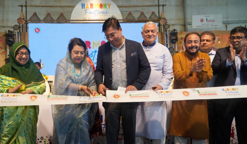 বাংলাদেশের সামগ্রিক ইতিহাসে ক্ষুদ্র নৃগোষ্ঠী ও বিভিন্ন সম্প্রদায়ের অবদান অনস্বীকার্য