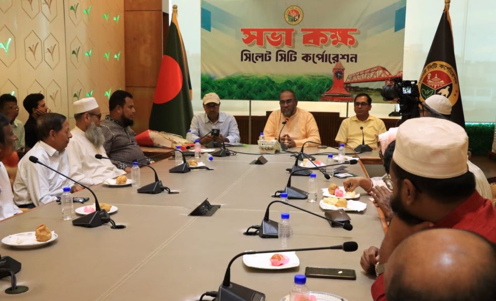 সিলেটে যারা স্থায়ীভাবে বসবাস করছেন তারা এই নগরেরই মানুষ : সিসিক প্রশাসক