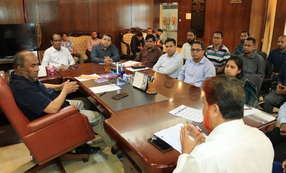 জন্ম ও মৃত্যু নিবন্ধনে নাগরিকবান্ধব সেবা নিশ্চিতের নির্দেশনা সিসিক প্রশাসকের