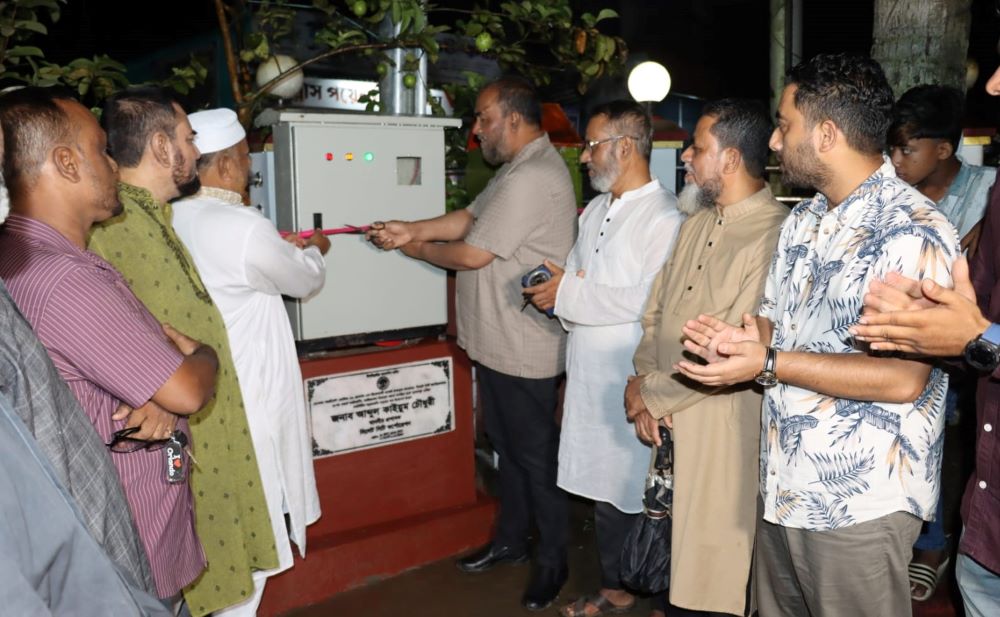 নিরাপদ ও বাসযোগ্য নগর গড়তে পর্যাপ্ত আলোকসজ্জা গুরুত্বপূর্ণ : সিসিক প্রশাসক