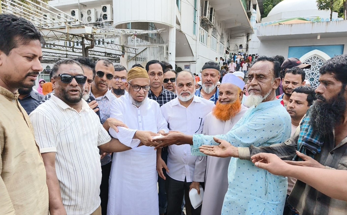 মাহবুব আলী খানের মৃত্যুবার্ষিকীতে আরিফুল হক চৌধুরীর উদ্যোগে দোয়া মাহফিল