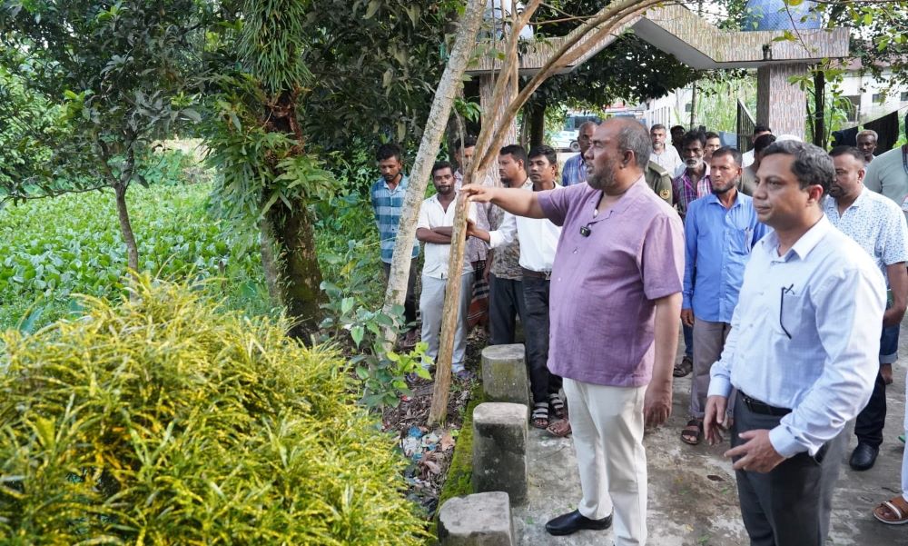 এবার কুমারগাঁও বাসস্ট্যান্ডের পুকুর পরিষ্কারের ঘোষণা দিলেন সিসিক প্রশাসক
