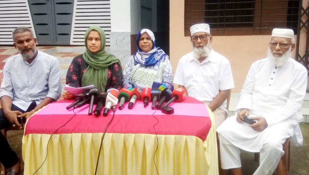 স্বরাষ্ট্র মন্ত্রীর আশ্বাসের পর সঠিক বিচারের আশা সাত্তার-সুরাইয়া দম্পতির দুই কন্যার