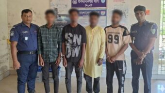 ওসমানীনগরে নিষিদ্ধ ঘোষিত ছাত্রলীগের মশাল মিছিল || আরো ৪ জন গ্রেফতার
